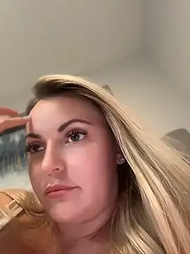 Peach_Monroe  live sex cam