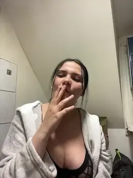 Selena_y  live sex cam