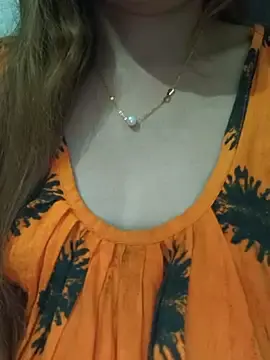 Sujatab250  live sex cam