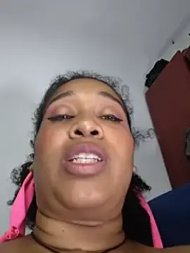 Yera_brown69  live sex cam
