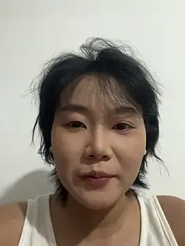 Change9899  live sex cam
