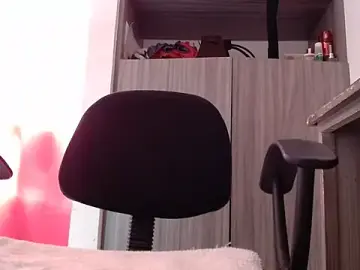 Nicolle_milf1978  live sex cam