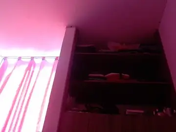 Nicolle_milf1978  live sex cam