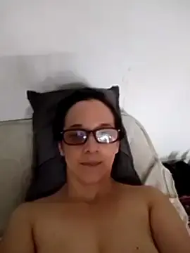 Nicolle_milf1978  live sex cam