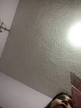 Angie_lynn  live sex cam