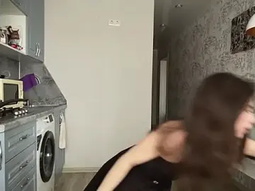 Ellewaay  live sex cam
