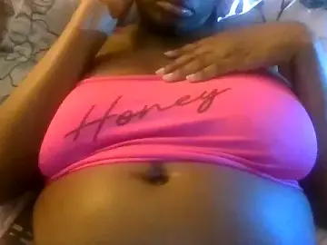 Prettymaa  live sex cam