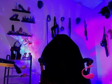 Veresskaardila77  live sex cam
