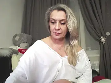 Alessandra92  live sex cam