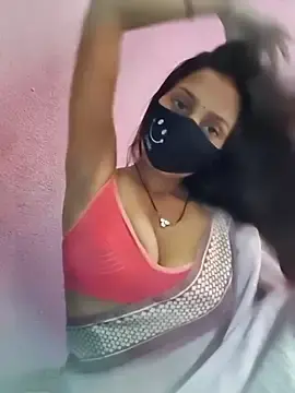 BaddieUnleashed  live sex cam