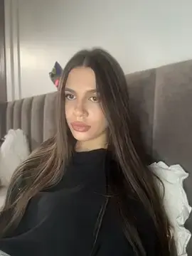 Maya033q  live sex cam