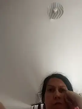 Mira_bel  live sex cam