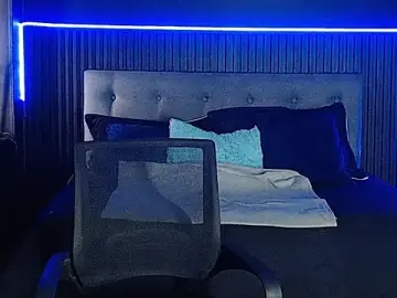 Naomy_lu  live sex cam
