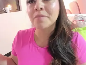 SabrinaVantress  live sex cam