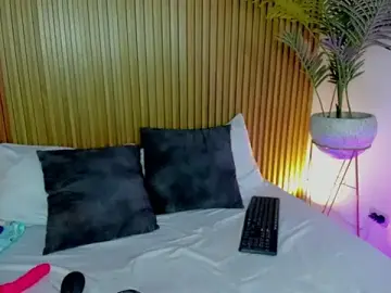 Fer333_x  live sex cam