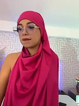 Naishaa_  live sex cam