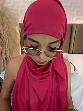 Naishaa_  live sex cam