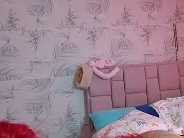 Rojitabarbie4  live sex cam