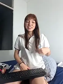 Ashly_pinkxx  live sex cam