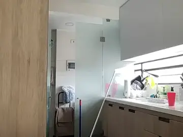LunaBeya  live sex cam