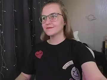MissBrightShine  live sex cam
