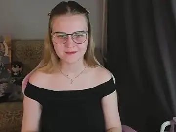 MissBrightShine  live sex cam