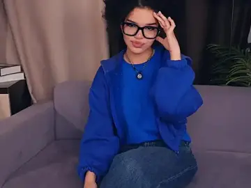 ShardaThieme  live sex cam