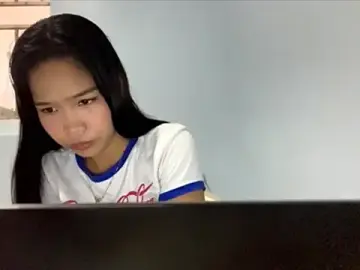 TomikaBrossard  live sex cam