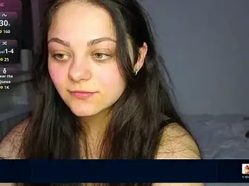 _Mikky_lil_  live sex cam