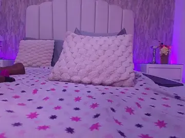 Raven_lilith_  live sex cam