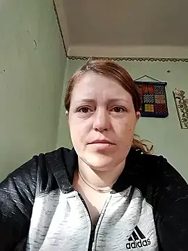 CaramelBagira  live sex cam