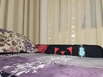 FrosstyRose  live sex cam