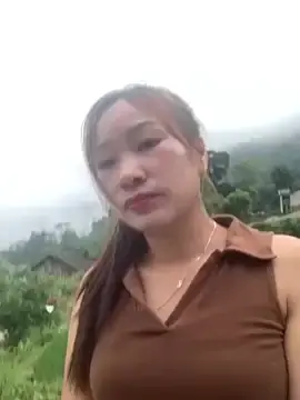 Linh_sexyy  live sex cam