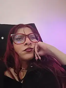 RedMeloddy  live sex cam