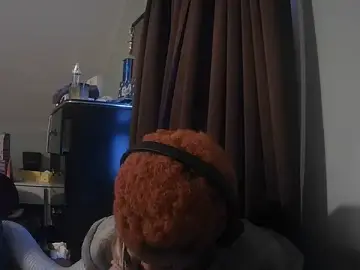 Nickytheehawtie  live sex cam