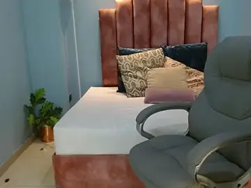 Sussy_leon  live sex cam