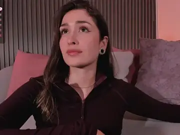 Amy-Parrish  live sex cam