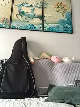 Mile-m  live sex cam