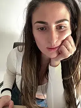 OliviaBaby-  live sex cam
