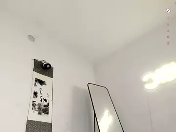 Monsegill  live sex cam