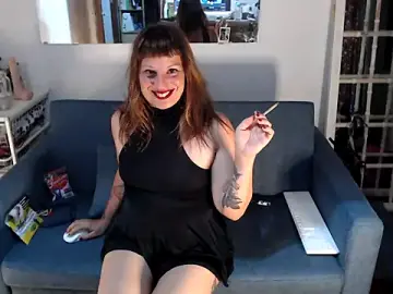 Vitoriavaz  live sex cam