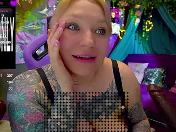 BlackedBarbie  live sex cam