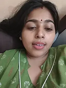 Cute-Simmi69  live sex cam