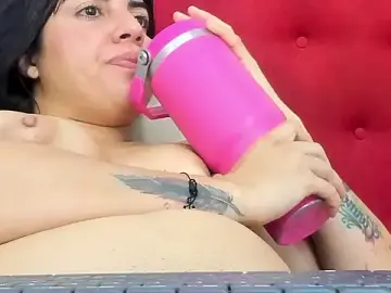 Lulu_sweetxx  live sex cam