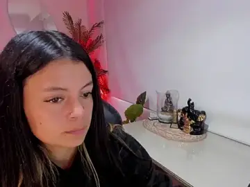 Meghan320  live sex cam