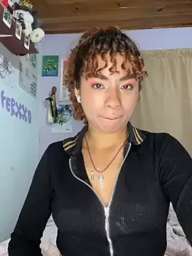 Rchelx69x  live sex cam