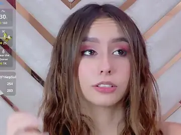 Sarah-Grace  live sex cam