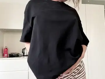 TammiLou  live sex cam