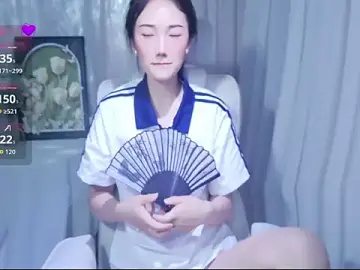 XIAOXIN-EET  live sex cam
