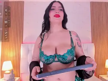 Chloe_parker_  live sex cam
